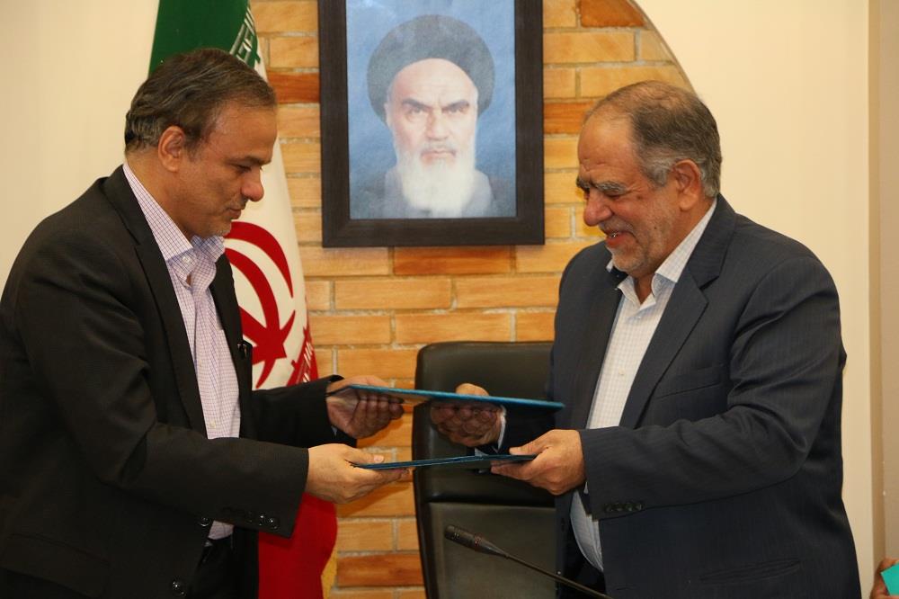 انعقاد تفاهم نامه ایجاد پهنه های ویژه انرژی های تجدیدپذیر در کرمان