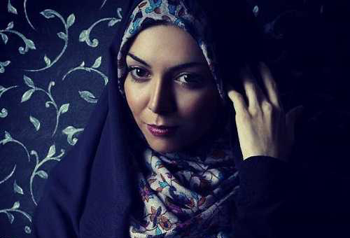 برق گرفتگی یک مرد هندی مقابل چشم همسرش/ توضیح آزاده نامداری درباره انتشار عکس&zwnj;های بی&zwnj;حجابش در فضای مجازی/ آتش زدن یک جوان در مراسم مردم دانمارک +فیلم و صوت