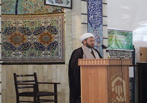 خداحافظی امام جمعه شاهین دژ با نمازگزاران جمعه بعد از ۹ سال
