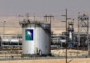 علی‌رغم توصیه مشاوران، بن سلمان بازار آمریکا را برای عرضه سهام آرامکو مناسب می‌داند
