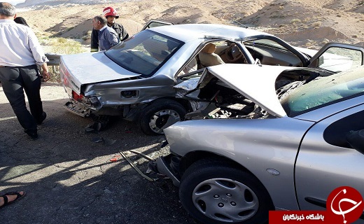 تصادف شدید دو خودروی پژو در سمنان + تصاویر