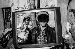جست وجوی زندگی لابه لای زباله ها+ عکس