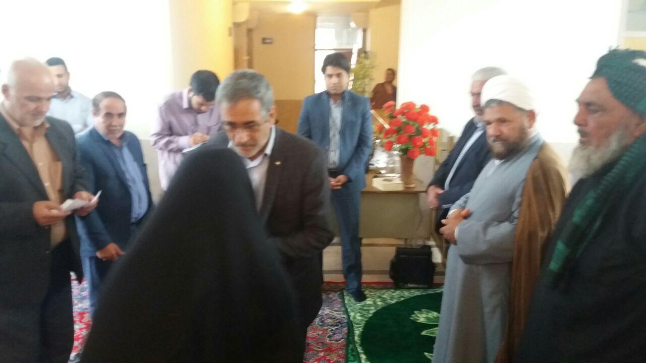 تقدیر از خانواده های شهدای مدافع حرم