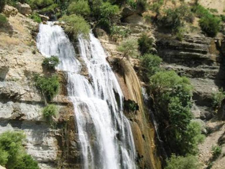 تنگه تامرادی بویراحمد، سرزمین آبشار های شگفت انگیز
