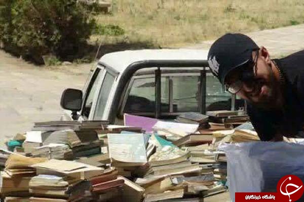 عراقی&zwnj;ها برای بازسازی کتابخانه موصل کتاب اهدا می&zwnj;کنند + تصاویر