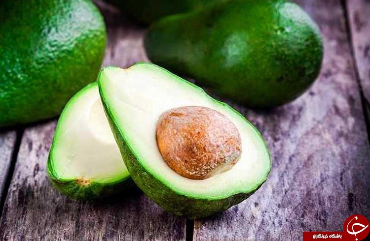 زیبای و شادابی موها را با مصرف این موادغذایی حس کنید