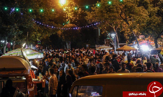 خیابان سی تیر؛ استریت فود تهران