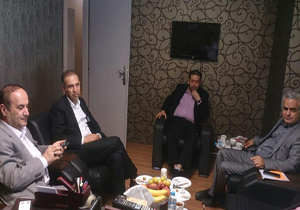 توسعه گردشگری چغاخور و چند طرح صنعتی بررسی شد