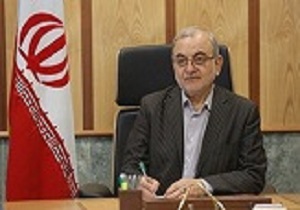 تجمع اهالی روستاهای نیزار مقابل استانداری