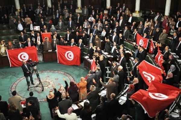 استعفای تعداد زیادی از نمایندگان پارلمان تونس