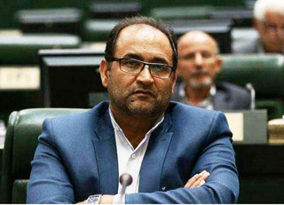 در مخالفت با وزیر پیشنهادی دفاع