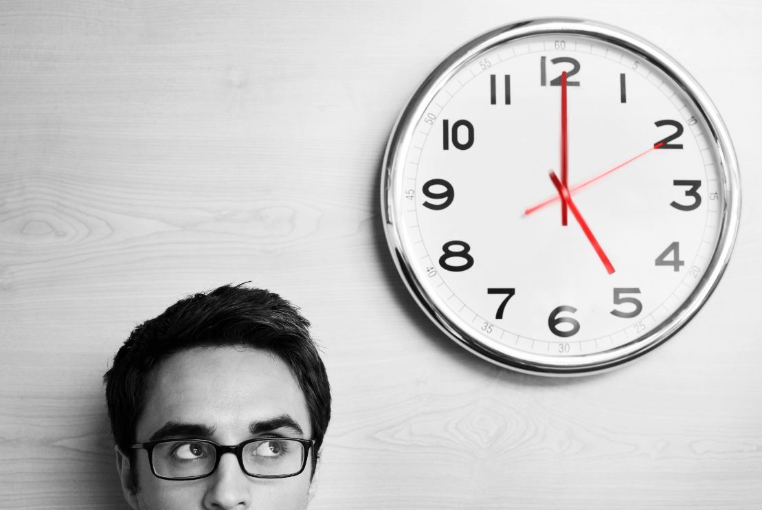 چگونه کنترل مدیریت زمان را در دست بگیریم؟