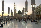 برگزاری سومین مراسم دعای کمیل در مدینه منوره