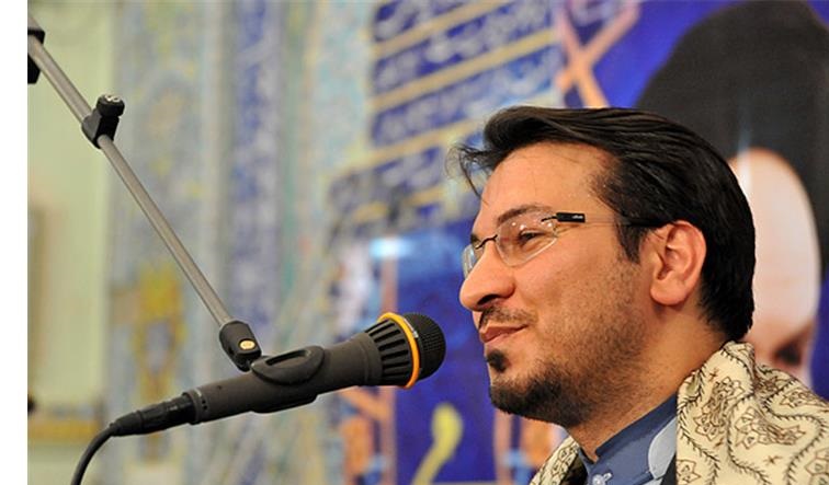 تلاوت مجلسی حامد شاکر نژاد آیات  8 تا 11سوره فاطر