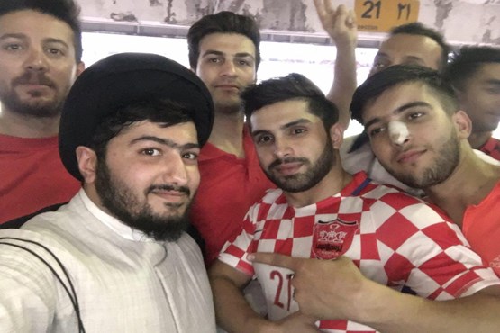 روحانی پرسپولیسی سوژه سلفی استادیوم