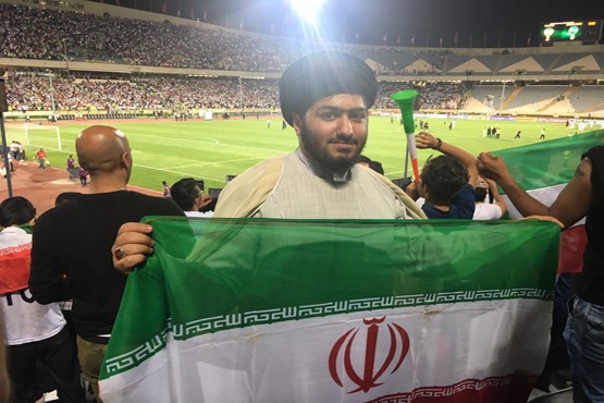 روحانی پرسپولیسی سوژه سلفی استادیوم