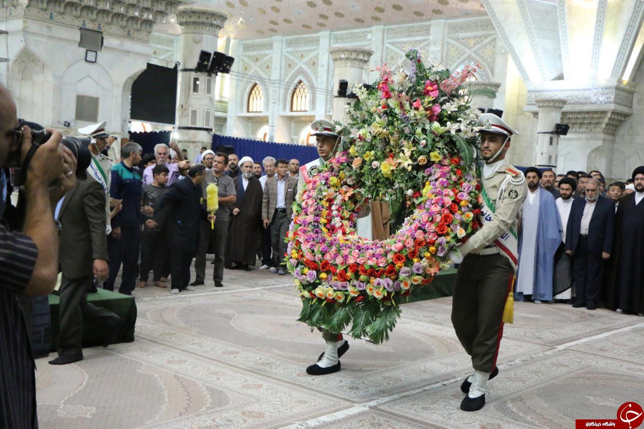 گزارش تصویری از مراسم ادای احترام و تجدید میثاق شخصیت های سیاسی و فرهنگی افغانستان با آرمان های امام خمینی(ره)
