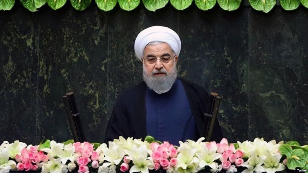 روحانی: وزارت اطلاعات نباید آزادی را قربانی امنیت کند + فیلم