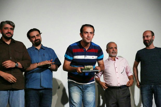 هنرمند تبریزی عکاس برتر مستند سال ایران شد