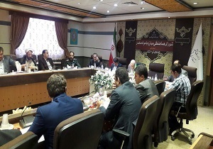 حجاب در داخل خودرو ها رعایت شود