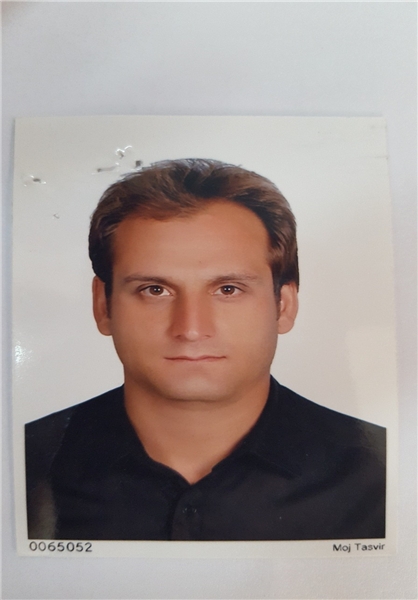 مرد جوان با چاقو به جان همسر افتاد/ قاتل فراری را شناسایی کنید + عکس