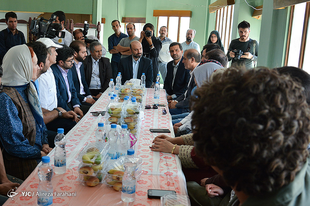 سریال &laquo;پاهای بی&zwnj;قرار&raquo; با حضور مدیر شبکه پنج سیما کلید خورد