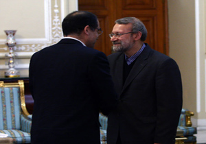شوخی لاریجانی با وزیر بهداشت + فیلم