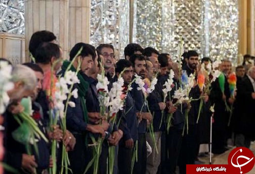 ضریح مطهر کریمه اهل بیت(س) گلباران شد
