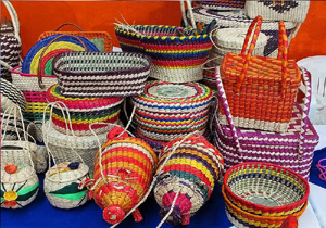 گشایش نمایشگاه صنایع دستی در پارسیان