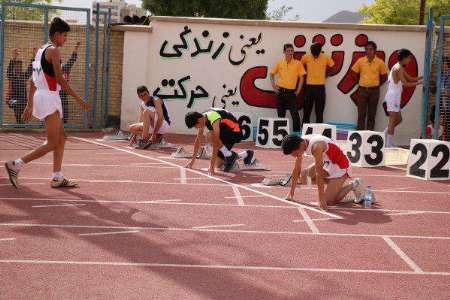 کسب رتبه کشوری دو و میدانی توسط دانش آموز کبودراهنگی