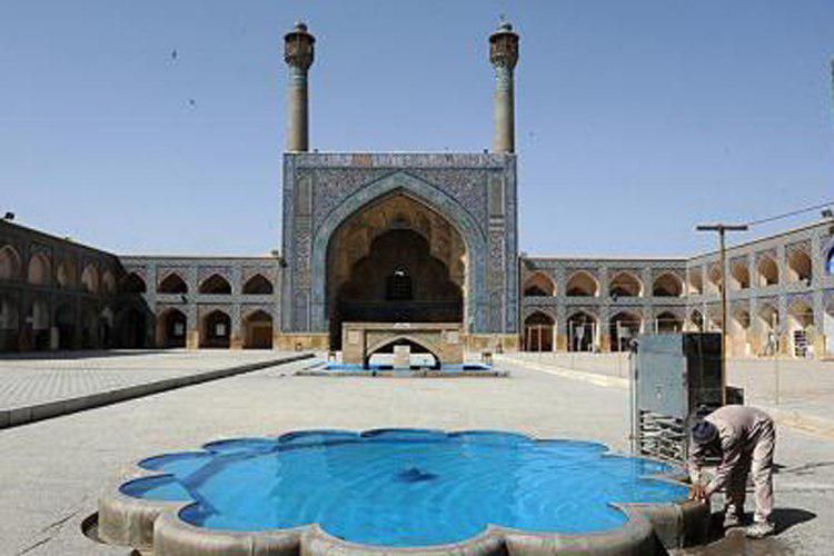 مسجد جمعه یا مسجد جامع یادگار سلجوقیان در نصف جهان