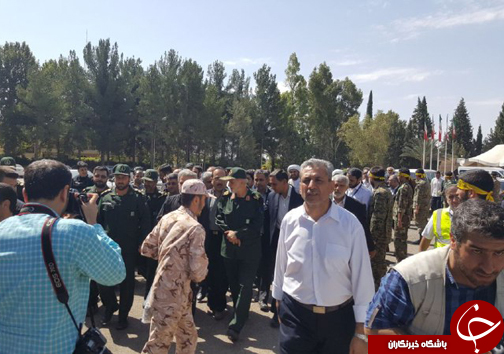 خانواده شهید حججی وارد شهر شیراز شدند + تصاویر