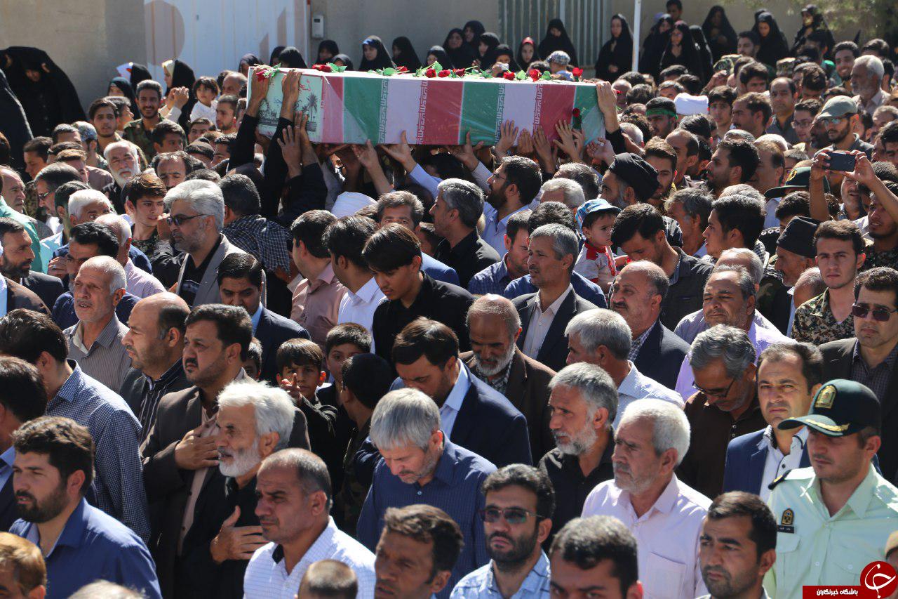 تشییع ۱۹ شهید گمنام در خراسان رضوی+تصاویر