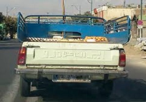 برخورد پلیس راهور با وانت‌های دوره‌گرد در کرمانشاه