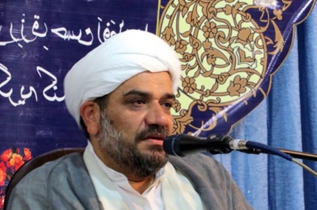از توضیحات قاضی&zwnj;پور درباره ماجرای گلابی&zwnj;خوردنش در صحن علنی تا مراسم تودیع و معارفه وزیر دفاع و پشتیبانی نیروهای مسلح