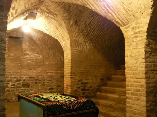 گنبد علویان یادگاری از معماری دوره&zwnj;ی سلجوقیان