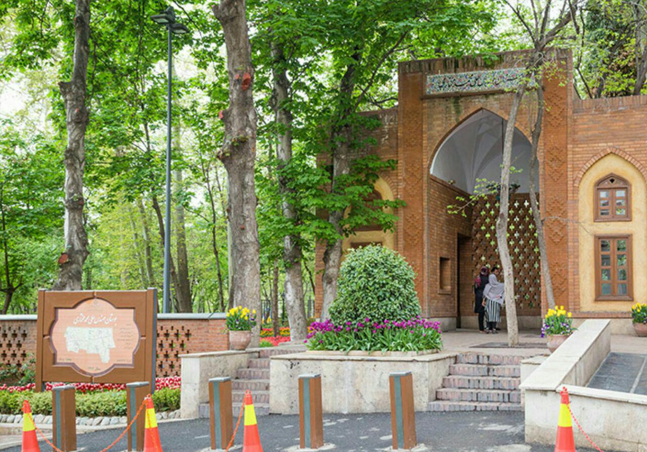 &laquo;باغ ایرانی&raquo; چنارستانی در قلب ده ونک را برای آخر هفته فراموش نکنید