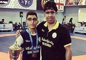 حضوردوکشتی گیر قمی دررقابت های جوانان جهان