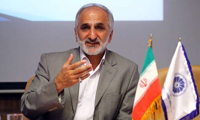 60 درصد سپرده های بانکی مردم همدان از استان خارج می شود