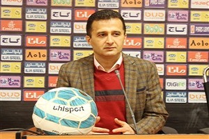 محمودزاده: بازیکنان جدید پرسپولیس و نفت با مجوز موقت در سوپرجام به میدان رفتند
