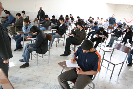 5 آزمون علوم پزشکی امروز همزمان برگزار شد/ رقابت یک هزار و ۱۰۰ داوطلب