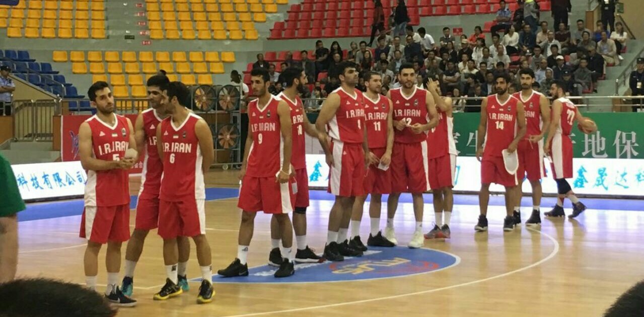 ويرايش/ پيروزى ملى پوشان بسكتبال ايران برابر قطر