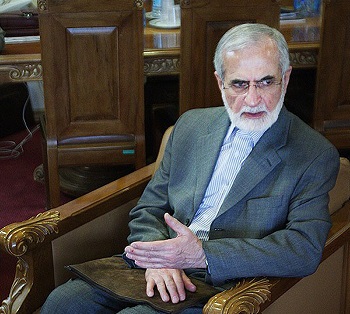 خزاری در گفتگو با لوموند، تحریم&zwnj;ها را بارزترین نمونه دشمنی آمریکا با ایران دانست