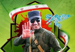 تجلیل خدام حرم رضوی از خانواده شهید علی منیعات در خرمشهر