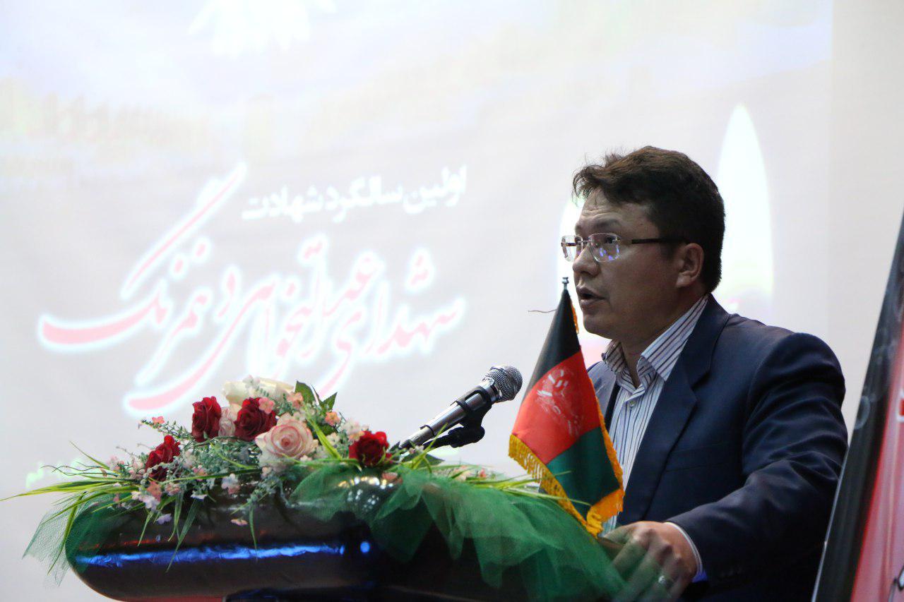 دکتر علی کریمی: ملت افغانستان باید ریشه ی نژادپرستی را در بین خود از بین ببرد