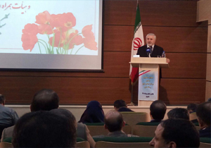 مخاطب افزایی رادیو با حضور در فضای مجازی
