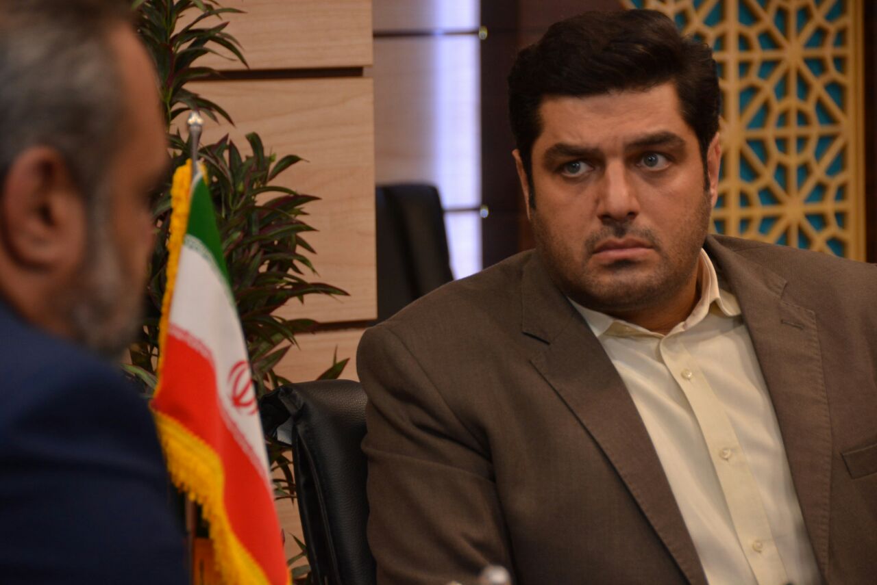 تصاویر جدید سریال&laquo; گسل&raquo;/ تصویربرداری همچنان در لوکیشن اصلی ادامه دارد
