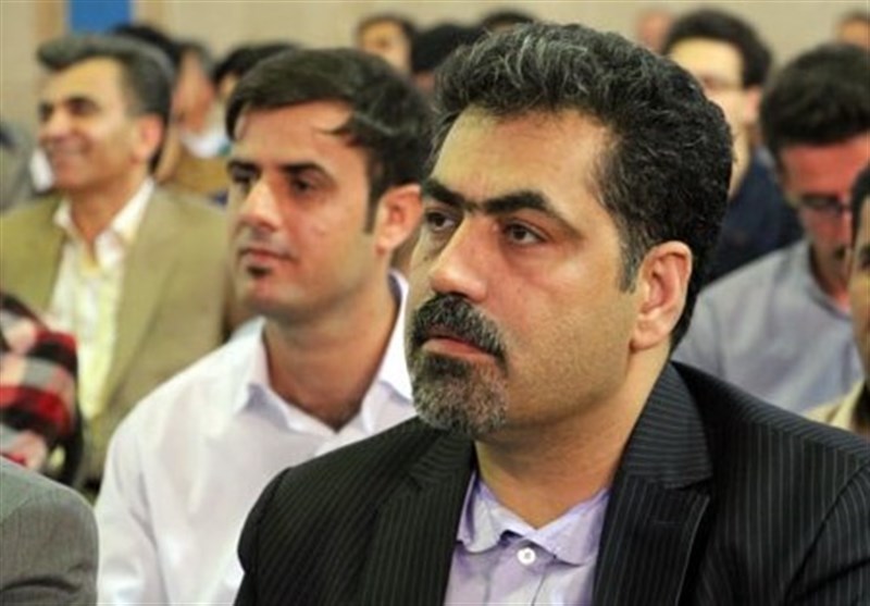 مقام معظم رهبری هیچ دخالتی در عزل و نصب وزرا ندارند