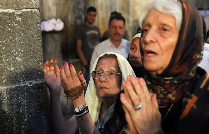 آیین مذهبی سالانه ارامنه در قره کلیسا