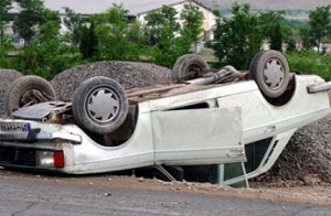 واژگونی خودرو و مرگ راننده درون شهر اراک